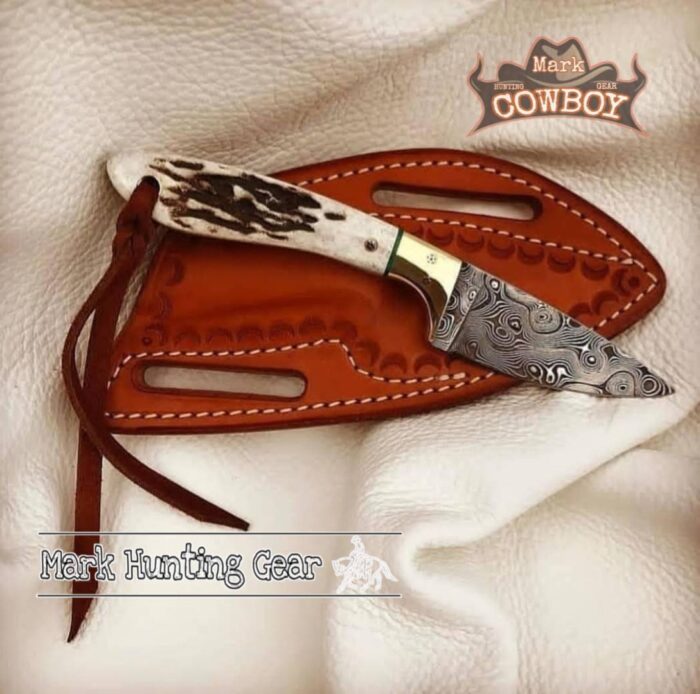 Custom made Damascus Steel Cowboy Skinner Knife - Image 1