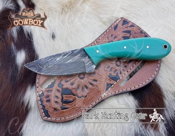 Custom made Damascus Steel Cowboy Skinner Knife - Image 1