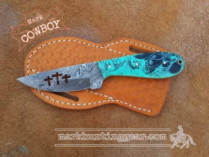 Custom Made Damascus Steel Cowboy Skinner knife...