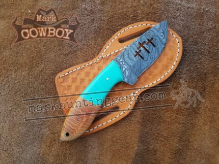 Custom Handmade Damascus Steel Cowboy Skinner Knife....