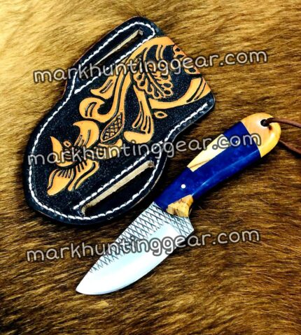 Custom Handmade Damascus Steel Cowboy Knife with Leather Sheath.